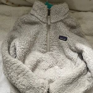 Kids Patagonia half zip up